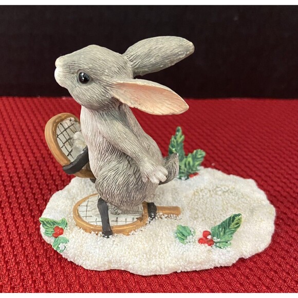 Charming Tails Figurine: Binkey Snow Shoeing, Silvestri, #87580 - Picture 2 of 10